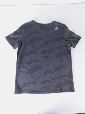Reebok Shirt Boys 10-12 Gray Camo Crew Neck Short Sleeve Athletic Gym Top